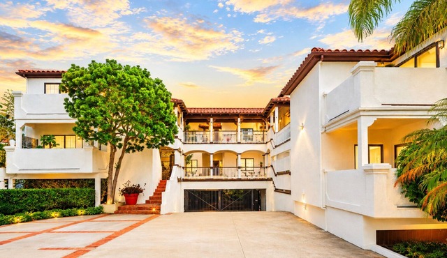 Mins To Beach, Perfect For Families, Amazing Views