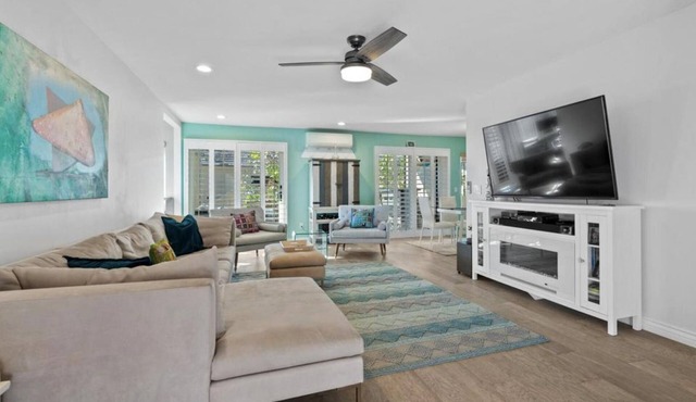 Modern Ocean View Condo in Del Mar - Luxury Amenities