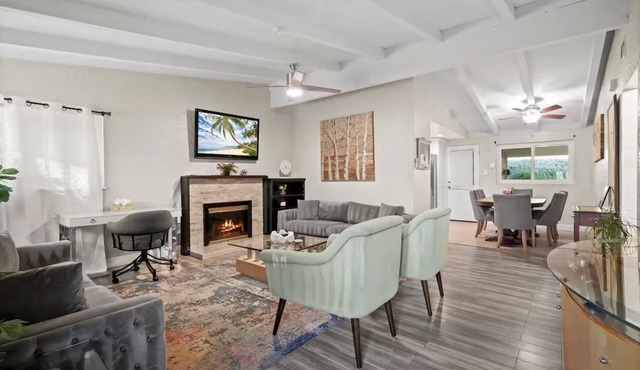 Modern Valencia Retreat Near Six Flags Slps 8