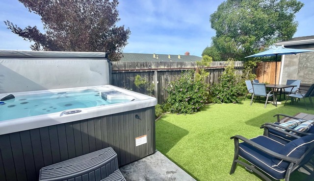 Monterey Peninsula Home with Hot tub, Games and Fully Stocked!