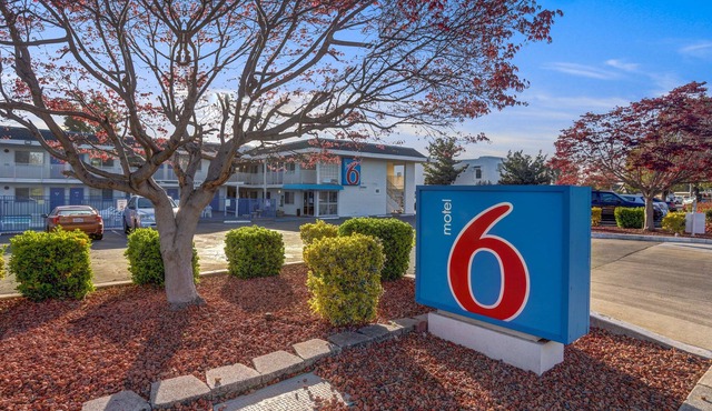 Motel 6 Napa, CA