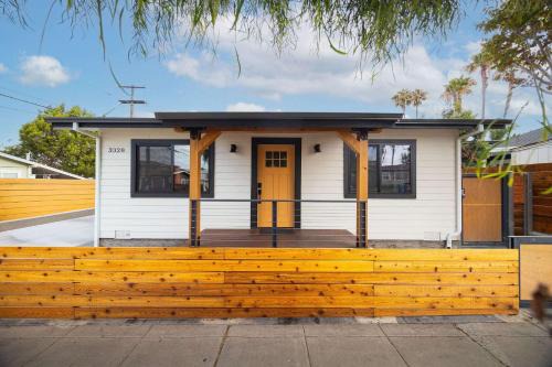 Newly Renovated Walkable