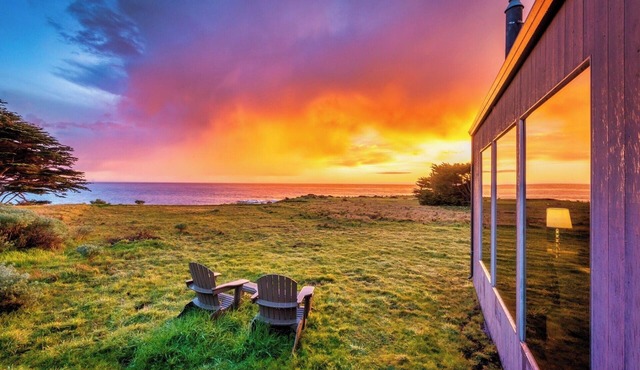 Oceanfront HotTub GourmetKitchen DogFriendly Golf