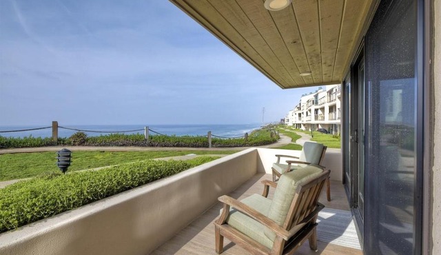 Oceanfront Luxury, Fully Remodeled, Five-Star
