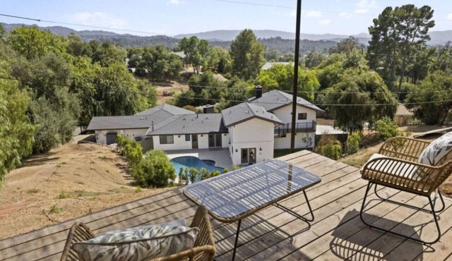 Ojai Valley Luxury Hillside Estate