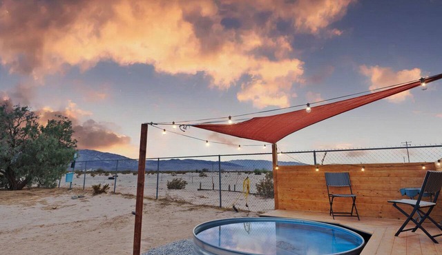 Old Dale Ranch Near Joshua Tree National Park - Cowboy Pool + 5 Private Acres