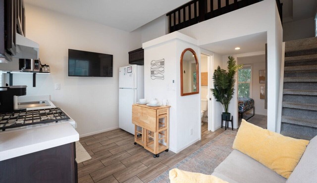 Pacific Coast Tiny House with three beds & a loft