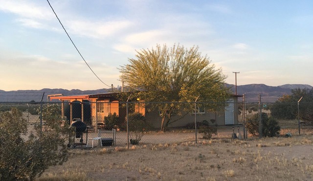 Painted Sky Cabin- Wonder Valley- 29 Palms