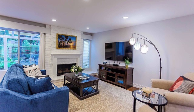Park View 3BR Retreat｜Lush Backyard｜Private Patio & Deck｜Family-Friendly #6915