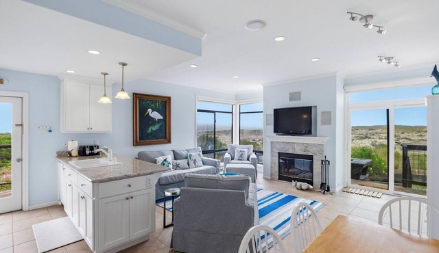 Pelican 54: Relax with an ocean view.