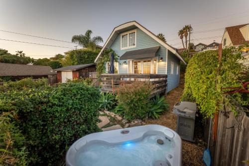 Poppy's Oceanview Cottage | The Chosen Collection