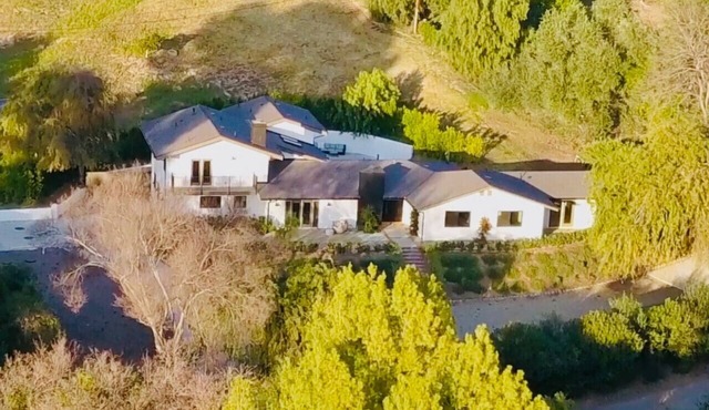 Private Ojai Hillside Retreat with Pool & Views