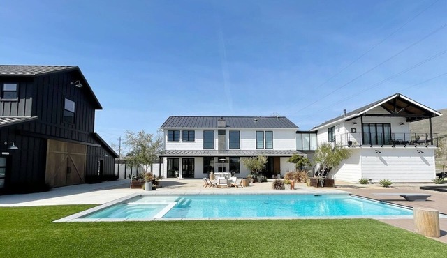 Private pool & hot tub retreat near downtown SLO