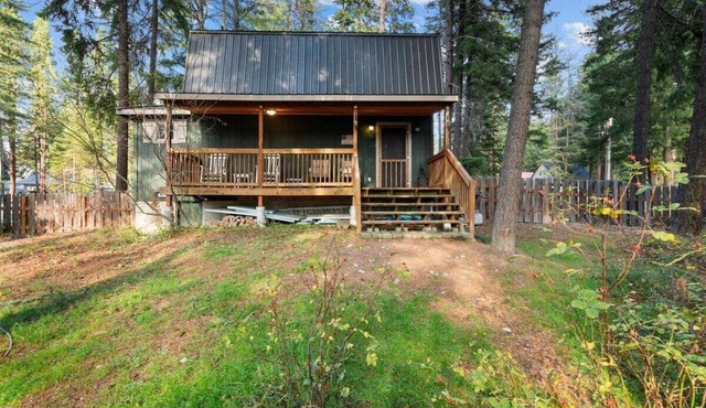 Quarterboard Cottage -A Wonderfully Unique Cabin