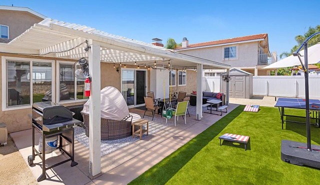 Relax in the Hot Tub/Patio of Sunshine Getaway!