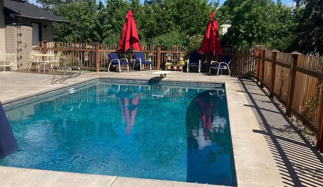 Relax, Reconnect, Explore Scenic Retreat + Pool, Treehouses & Adventure Nearby
