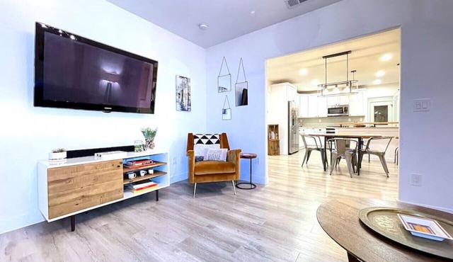 Remodeled 2BR · Fenced Yard · Midtown · Driveway Parking