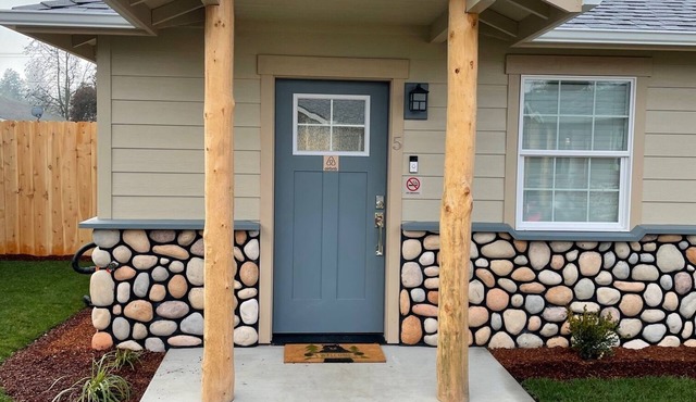 Riverside Cabin 5 - (Brand New Construction)