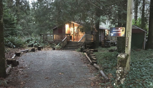 Rustic Cedar Cabin on the River beneath Mt Index with intimate Hot Tub