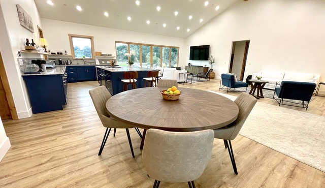 Rustic Elegance on Coyote Creek: A Solvang Sanctuary