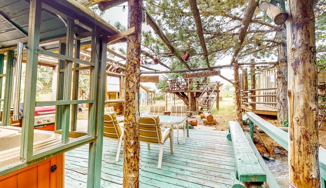 Rustic studio with stellar shared amenities in Cedaredge