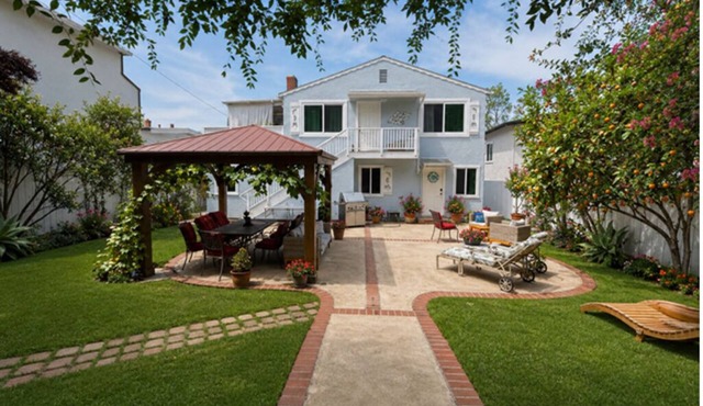Secluded Garden Oasis w/Sauna Steps to Main Beach - BEST LOCATION 2B