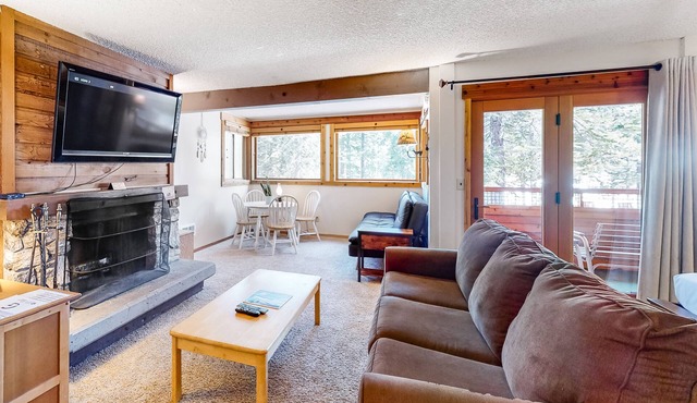 Second-Level Condo w/Free WiFi, Wood Fireplace, Shared Outdoor Pool, & Views