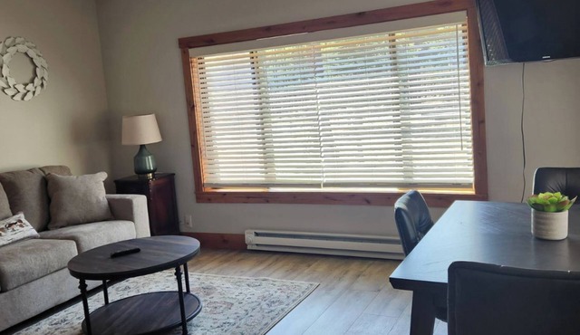 Serene cabin with WiFi in La Pine