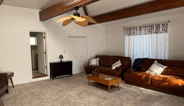 Spacious 3-bedroom House Central to all of SoCal