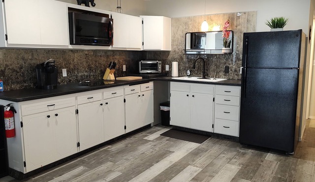 Spacious Studio with Private Entrance