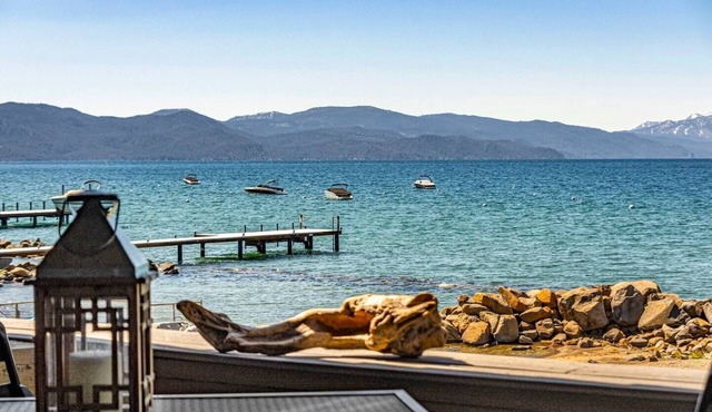 *Special* BeachfrontDream~Private Beach~Lake Tahoe