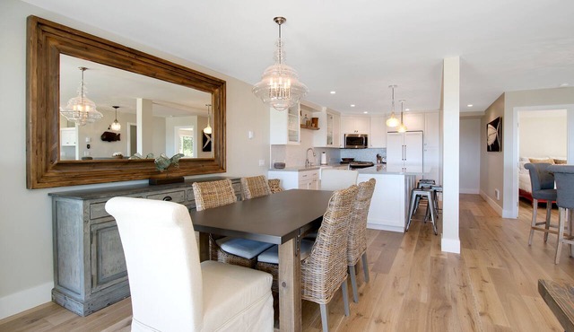 Stairs down to the beach, tennis court, gym, spa, and pool!- Ocean Front Gem