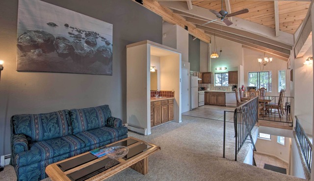 Stateline Ski House: Walk to Boulder Lift!