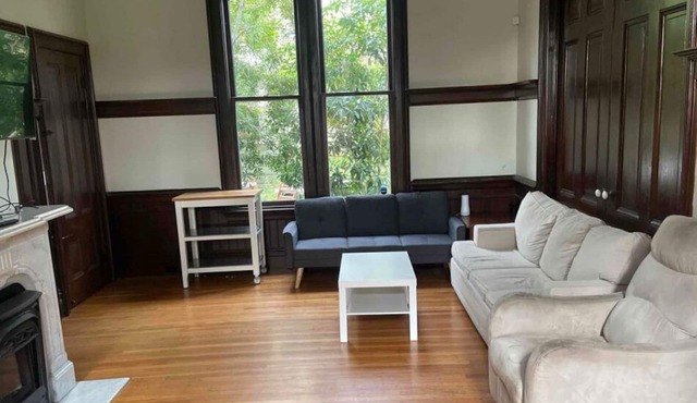 Stunning Historic House - Near Campus!