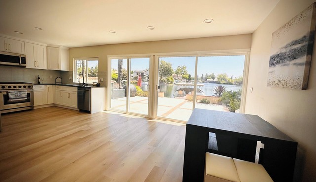 Stunning Lake ForestnEstate by Private Lake 4 BedroomnHome with EnchantingnViews in Lake Forest