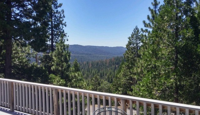 Sunny View Near Pinecrest Lake, Dodge Ridge Resort: Ski-Hike-Mountain Bike-Kayak