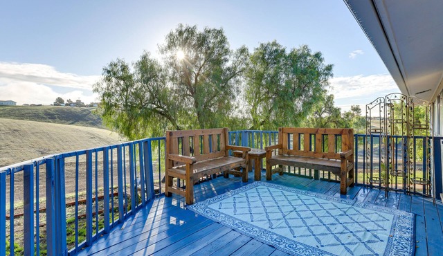 Superb 3-bedroom 2 bath farmhouse, in San Miguel California wine county
