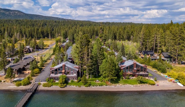 Tahoe City Townhouse-Lakefront Complex