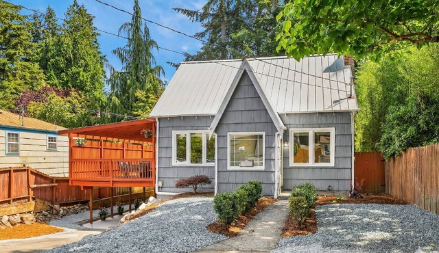 ​The Seattle Scenes House: 5-Suite Boutique Home near Light Rail