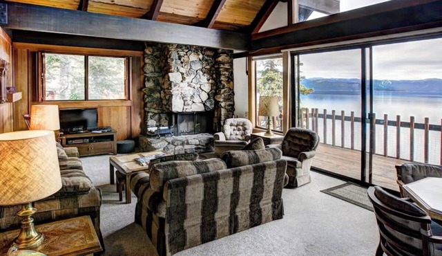 Tranquil & Spacious 4BD Lakefront | #50