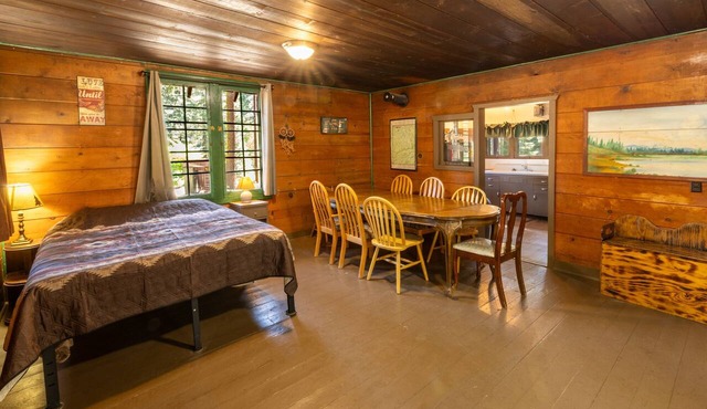 Two-Story Pine Cabin at Camp Layman | Spacious Mountain Lodge for Eight