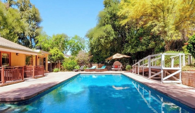Villa Reforma - Newly Designed 4BR House with Pool & Garden in Los Angeles