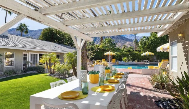 Villa Sol: Private Las Palmas Estate Home