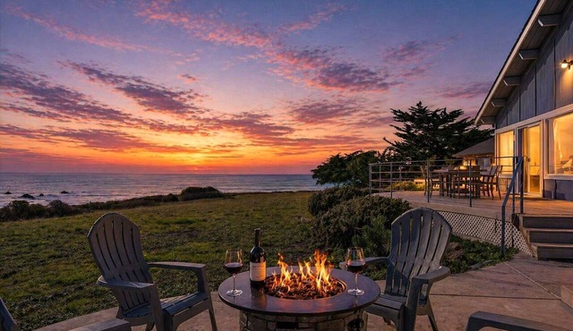 Walk to Beach! Sonoma Coast~Game Room & Dog~Friendly~Bodega Bay Beach House