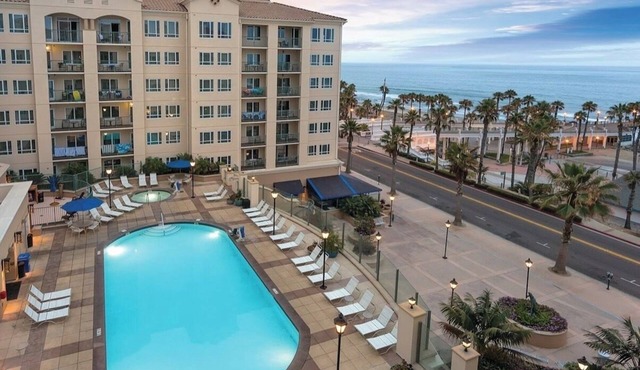 Wyndham Oceanside Pier-Beautiful 2 bedroom-Sleeps 6!