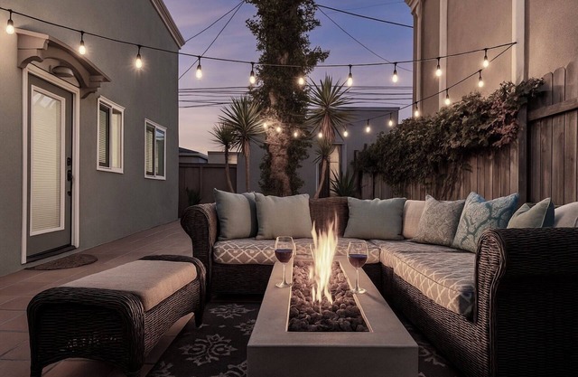 Beach House just Steps 2 Sand Huge Patio for Gatherings Dog!