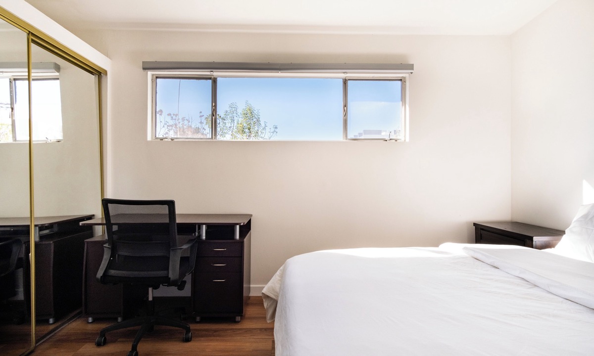 Westlake Apartment | Cute Echo Park Apartment