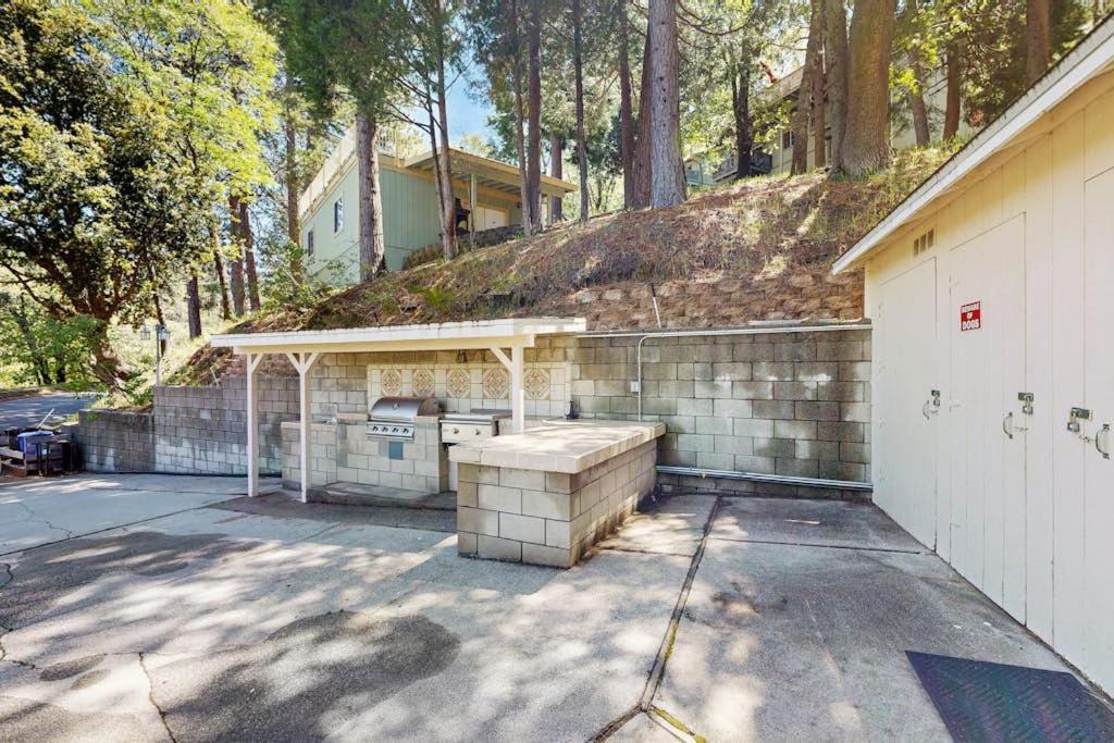 Crestline House | Crestline Charm