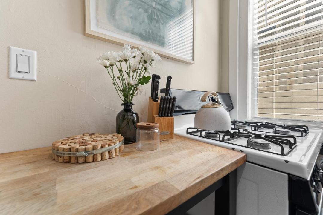 Midtown Sacramento Apartment | Perfect Location Walking Distance to Everything