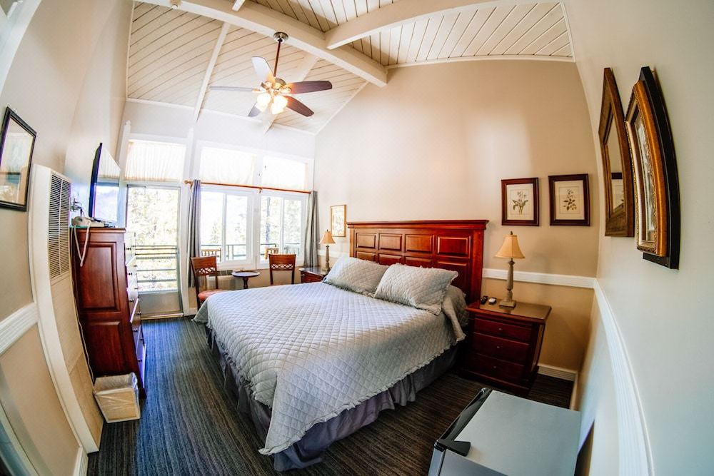 Photo of Bedroom in Fish Camp
